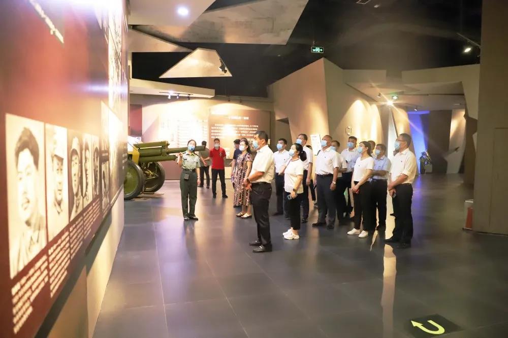 錘煉黨性踐初心 獻禮建黨99周年 —長田實業(yè)黨支部開展系列慶?；顒?/></p><p style=